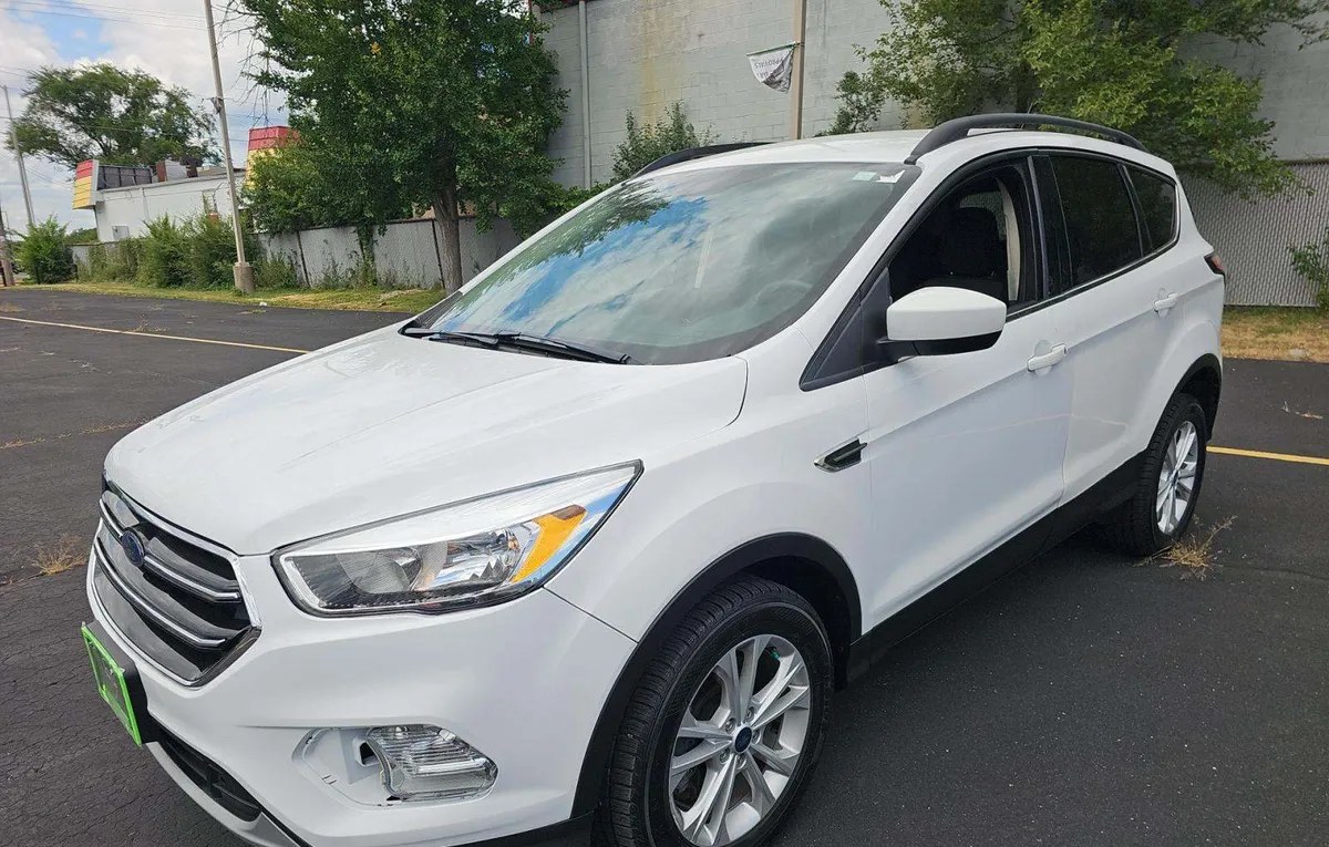 2018 FORD ESCAPE SE - 1