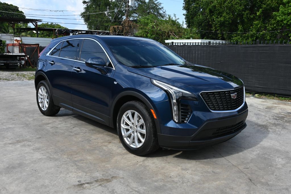 2021 CADILLAC XT4 Luxury - 1
