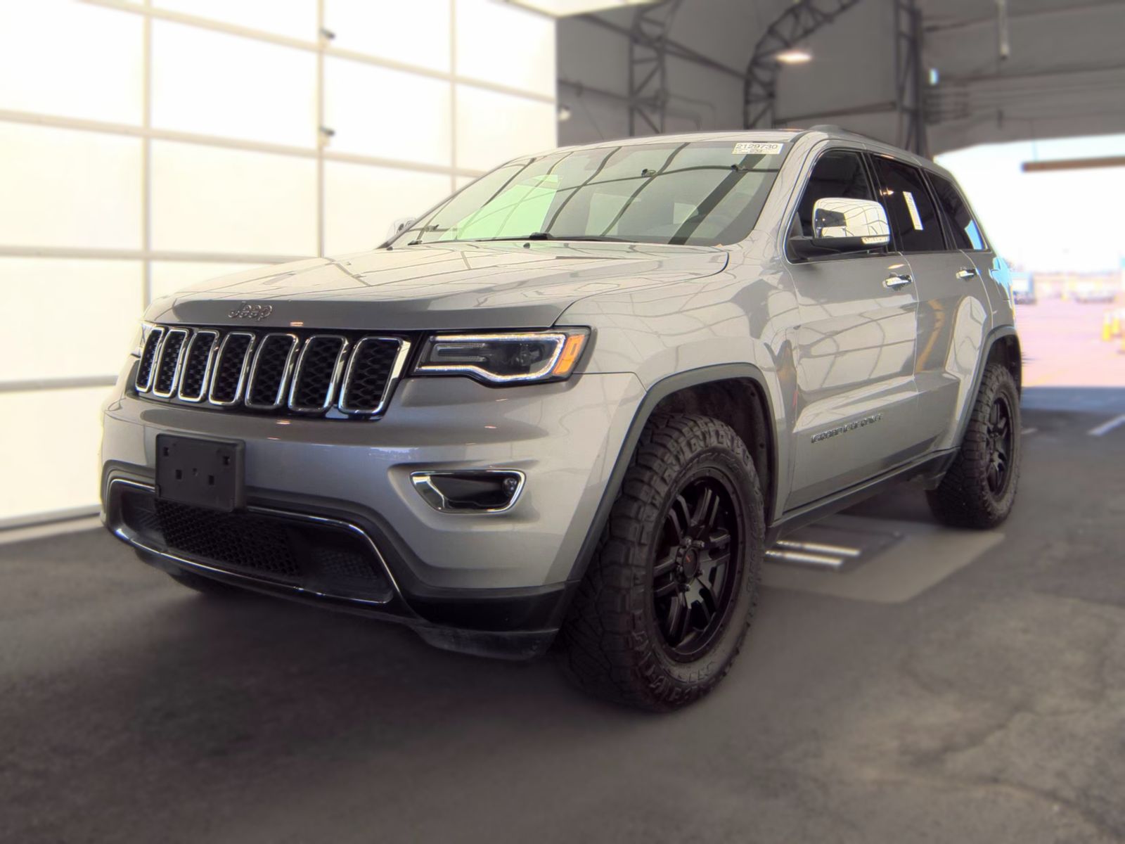 2019 JEEP GRAND CHEROKEE Limited - 1