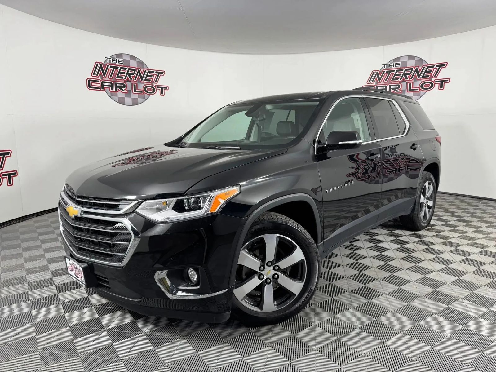 2019 CHEVROLET TRAVERSE LT - 1