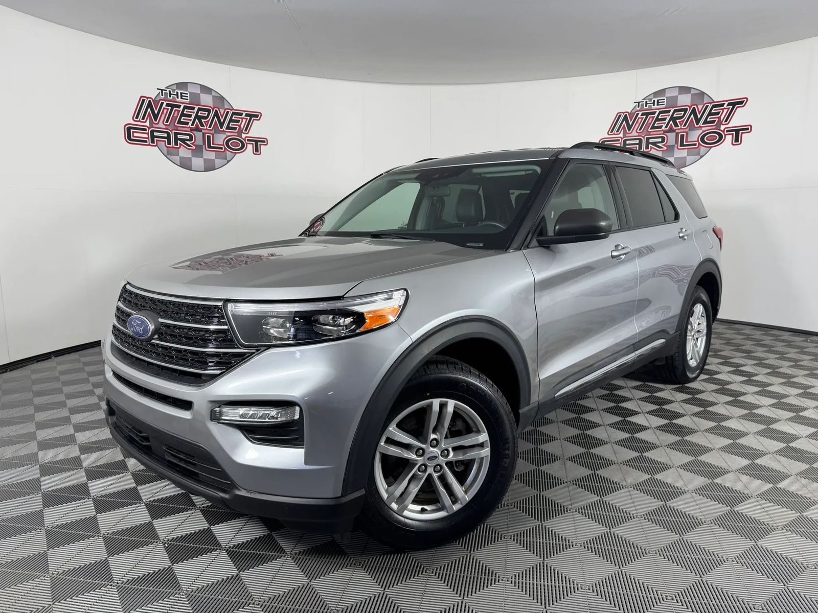 2022 FORD EXPLORER XLT - 1