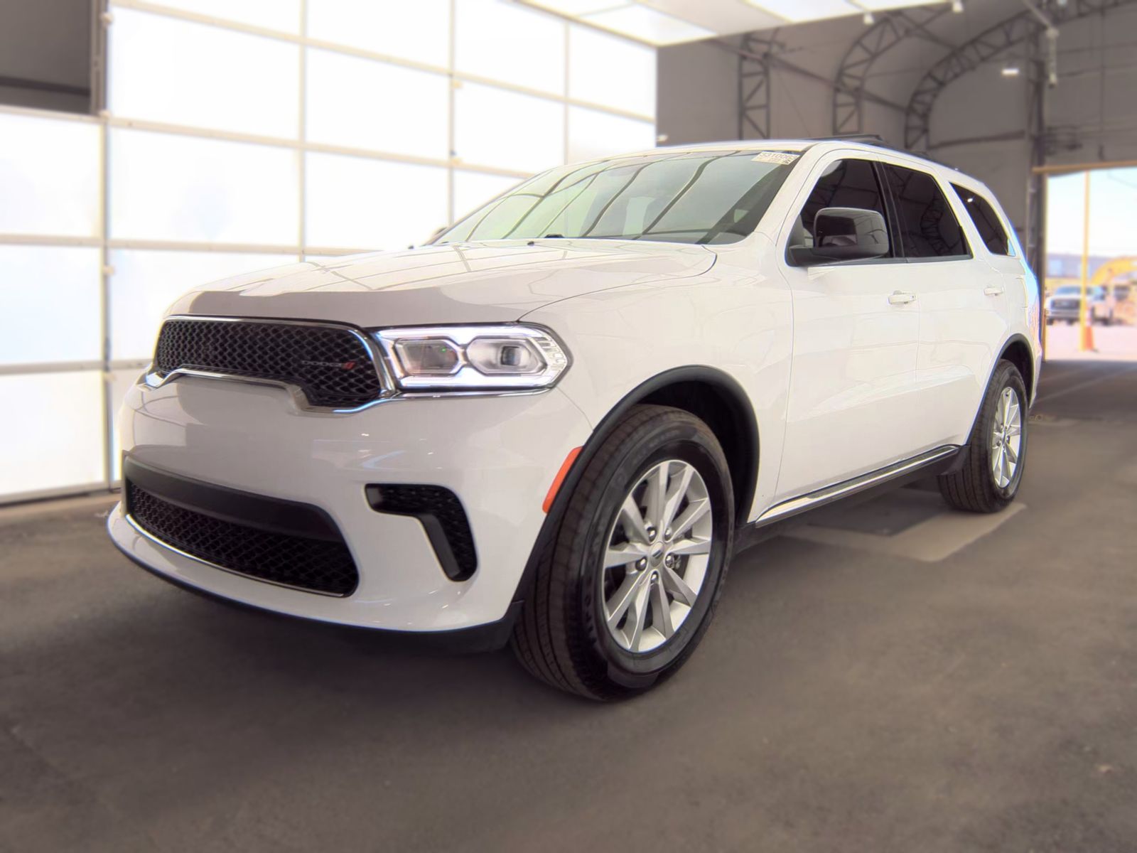 2023 DODGE DURANGO SXT - 1