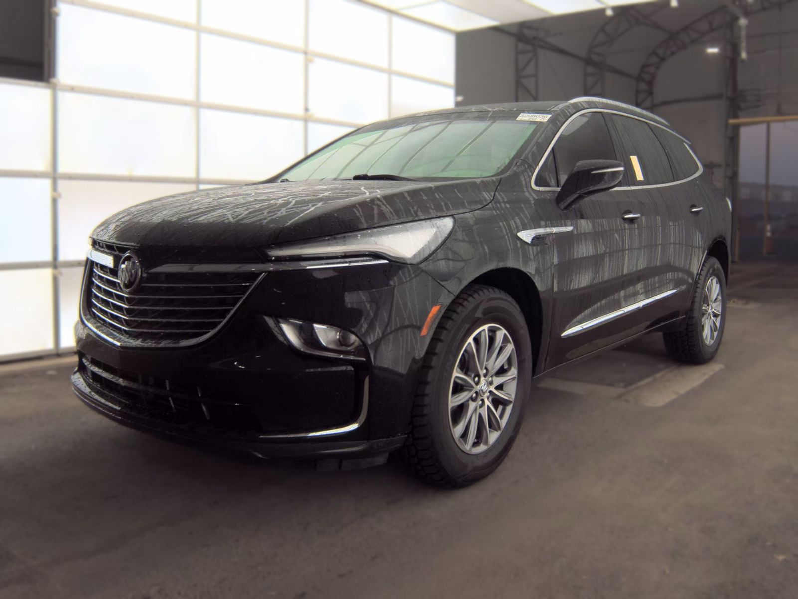 2023 BUICK ENCLAVE Essence - 1