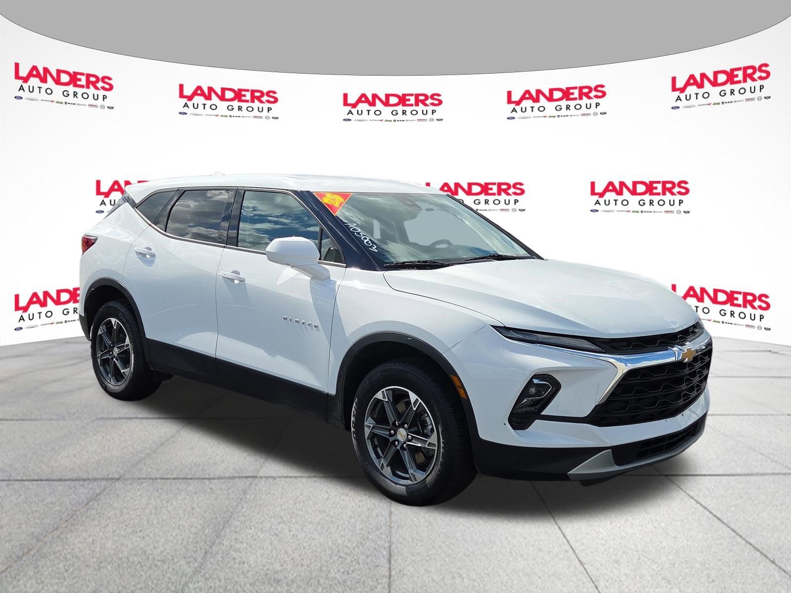 2025 CHEVROLET BLAZER LT - 1
