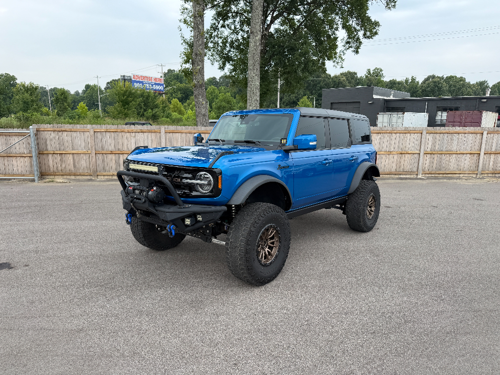 2023 FORD BRONCO OUTER Banks - 1