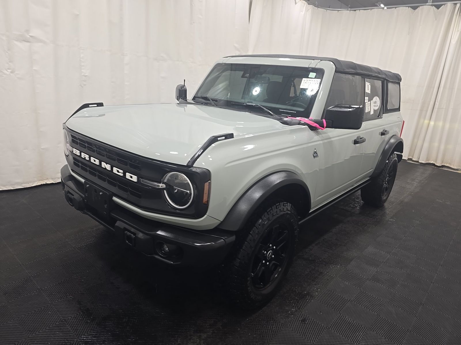 2022 FORD BRONCO BLACK Diamond - 1