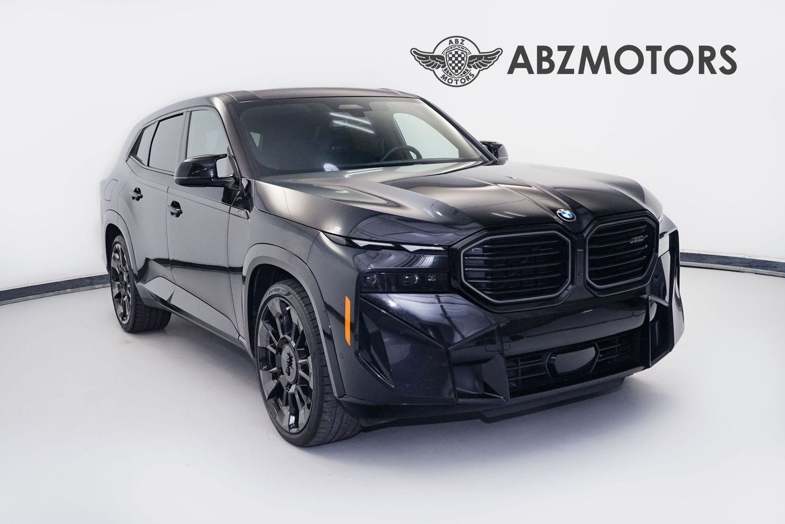 2023 BMW XM Base - 1