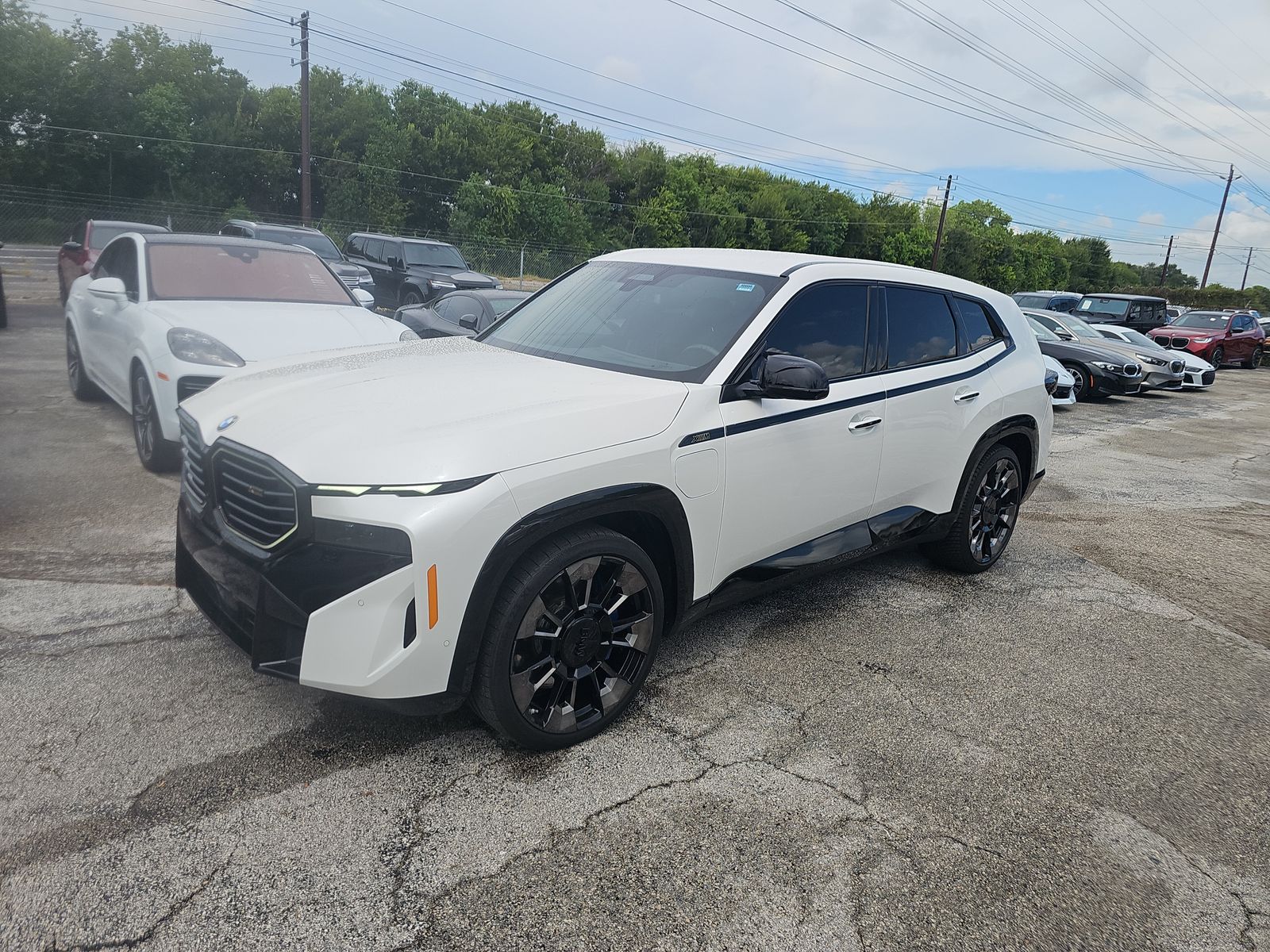 2023 BMW XM Base - 1