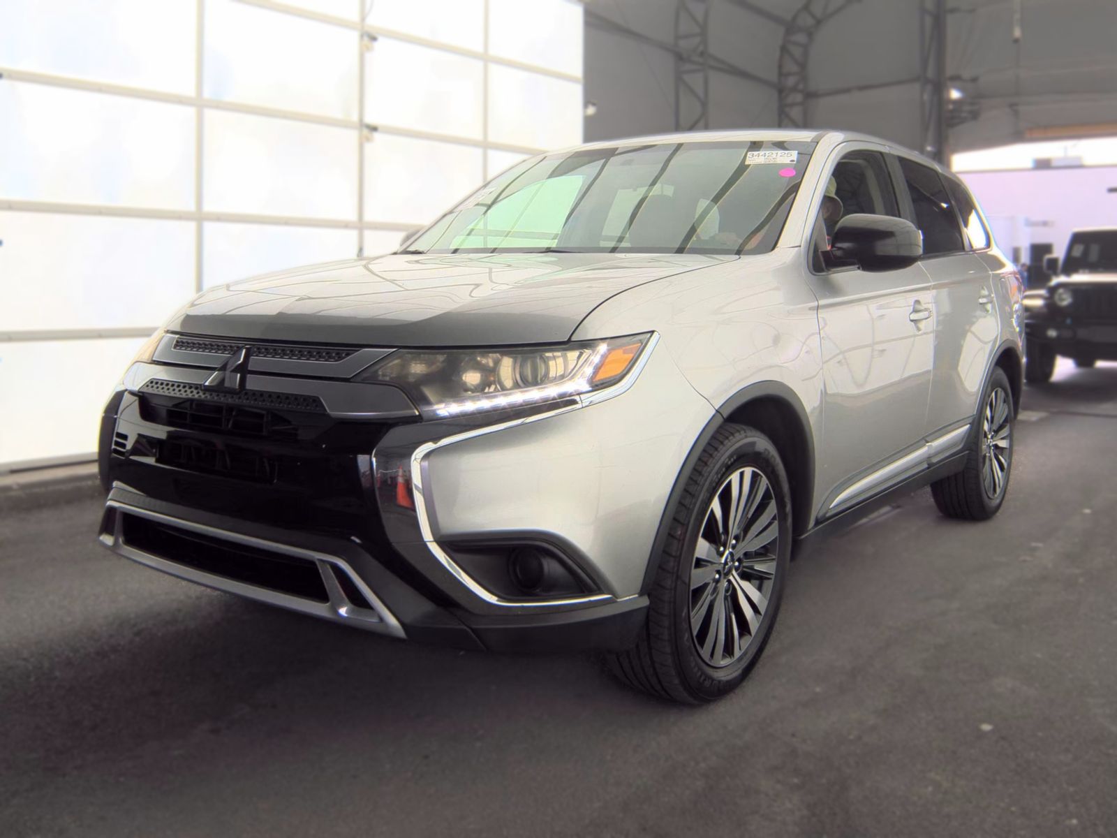 2019 MITSUBISHI OUTLANDER ES - 1