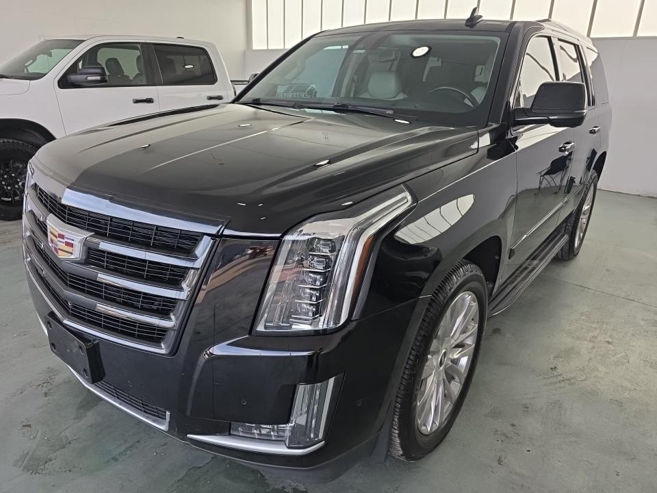 2020 CADILLAC ESCALADE Luxury - 1