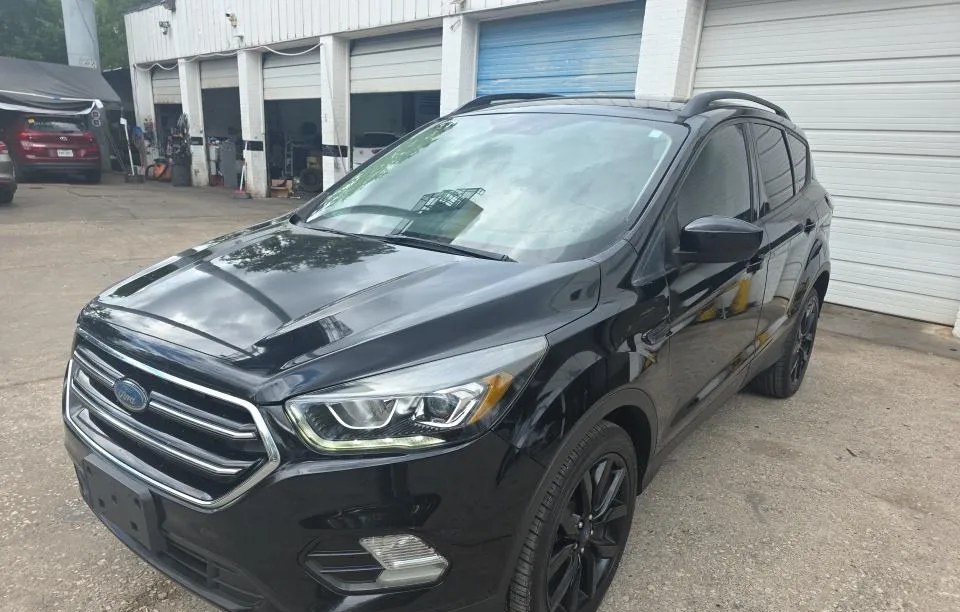 2018 FORD ESCAPE SE - 1