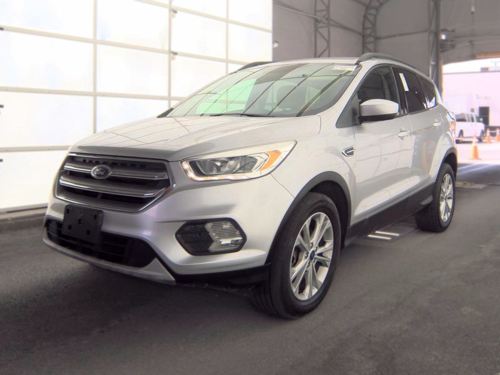 2017 FORD ESCAPE SE - 1