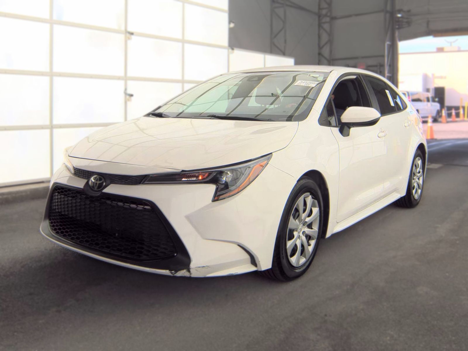 2021 TOYOTA COROLLA LE - 1