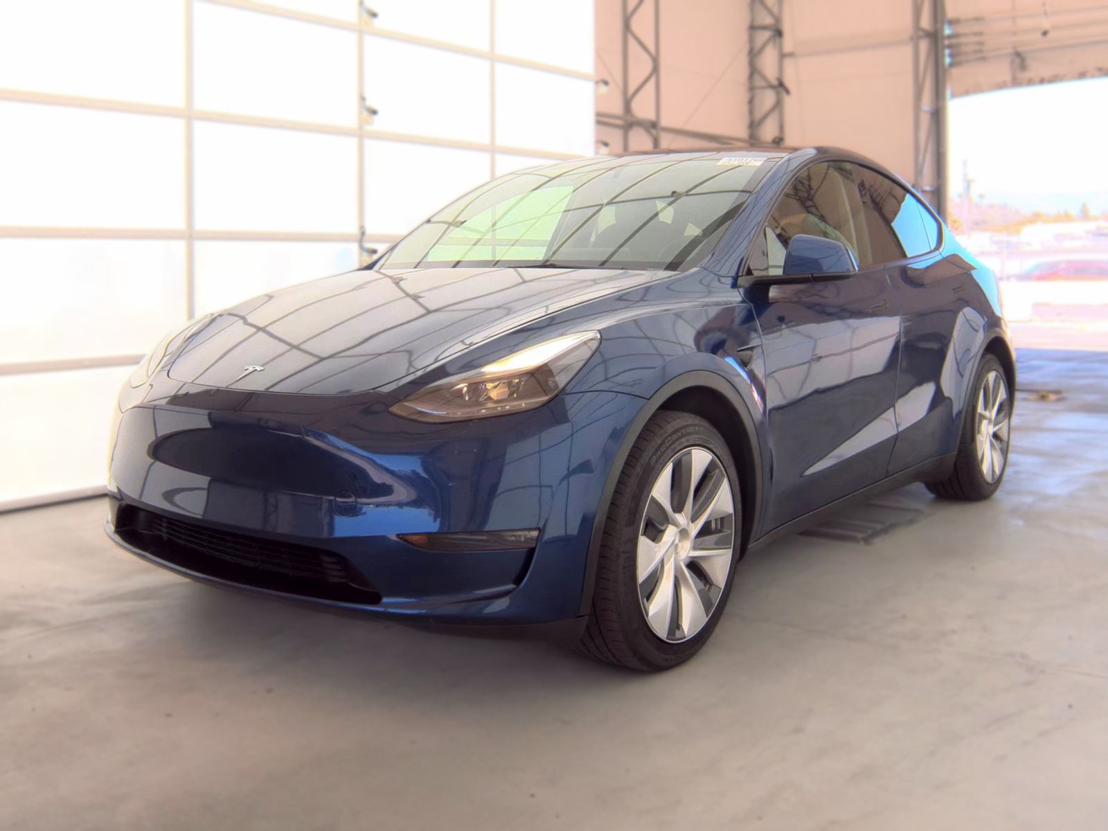 2024 TESLA MODEL Y LONG Range - 1