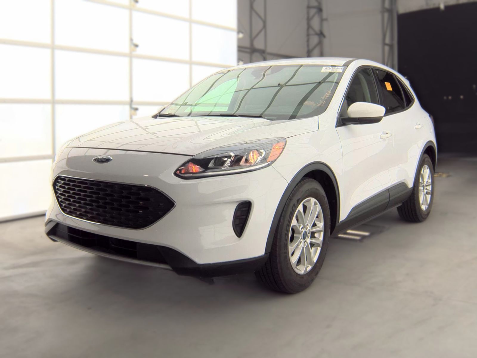 2021 FORD ESCAPE SE - 1