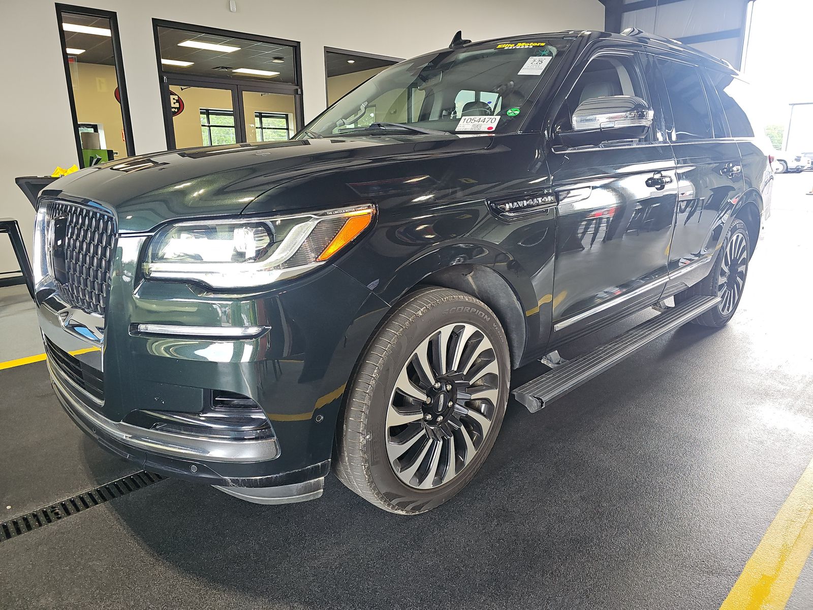 2023 LINCOLN NAVIGATOR BLACK Label - 1