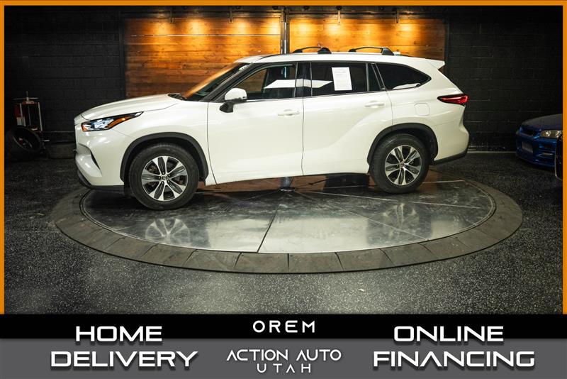 2020 TOYOTA HIGHLANDER XLE - 1