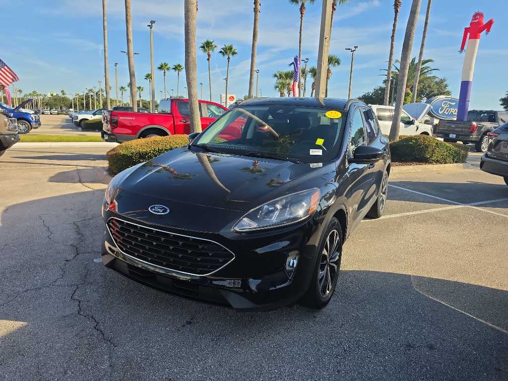 2022 FORD ESCAPE SEL - 1