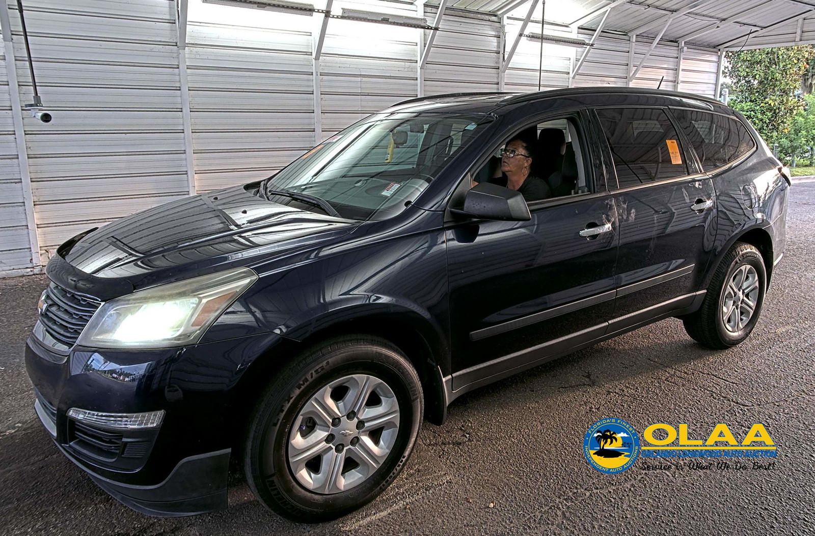 2017 CHEVROLET TRAVERSE LS - 1