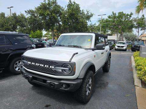 2023 FORD BRONCO Badlands - 1