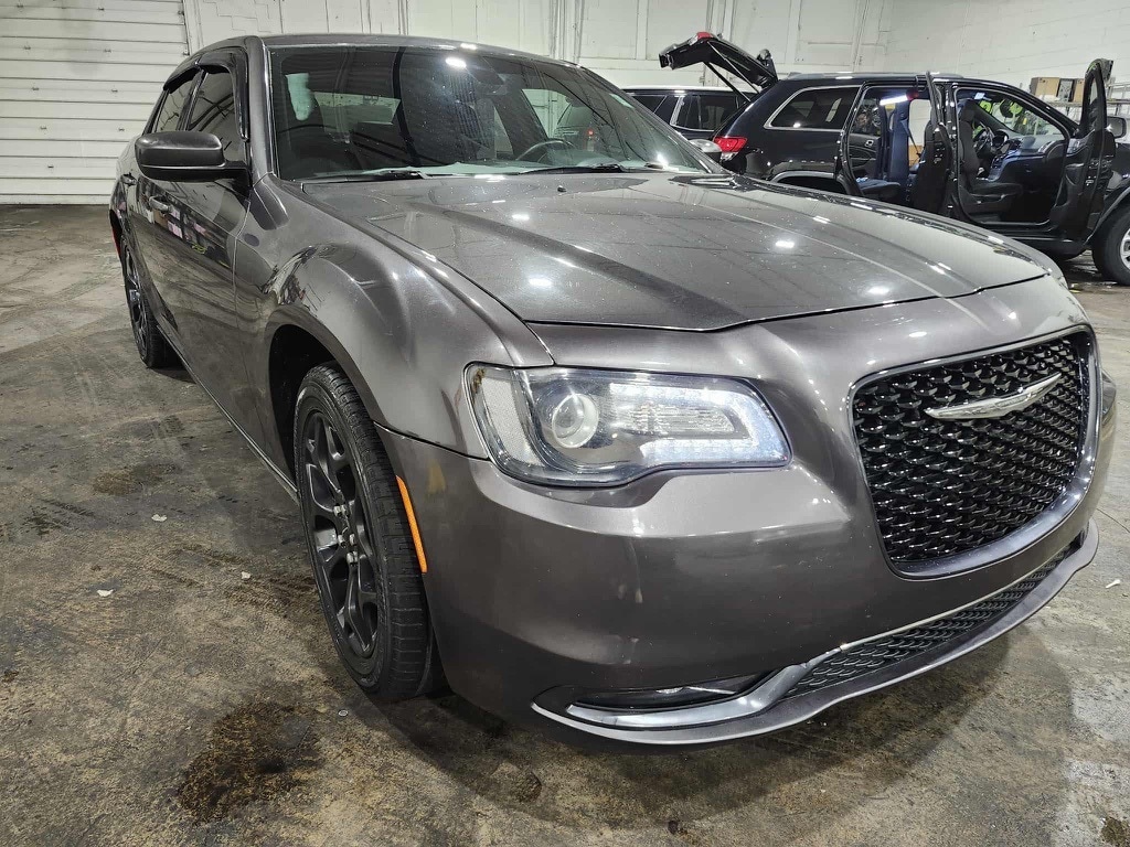 2019 CHRYSLER 300 S - 1