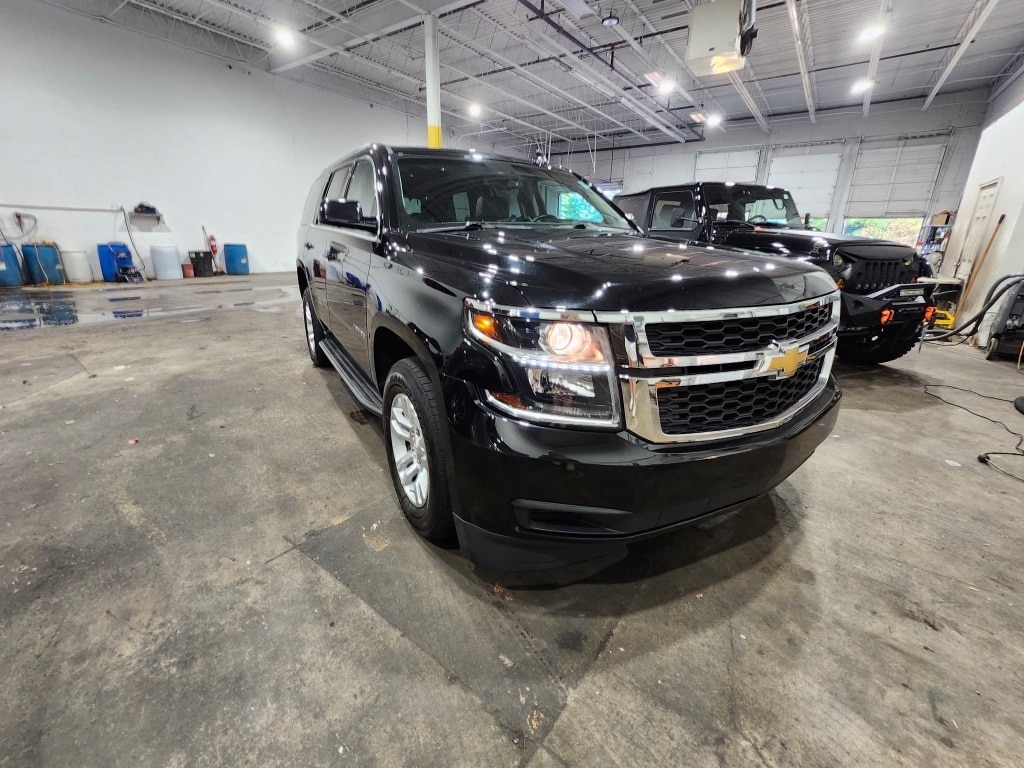 2019 CHEVROLET TAHOE LT - 1