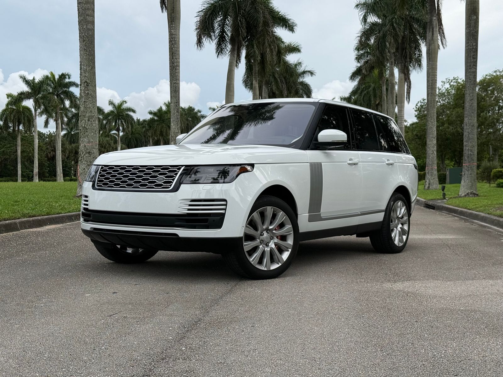 2019 LAND ROVER RANGE ROVER HSE - 1