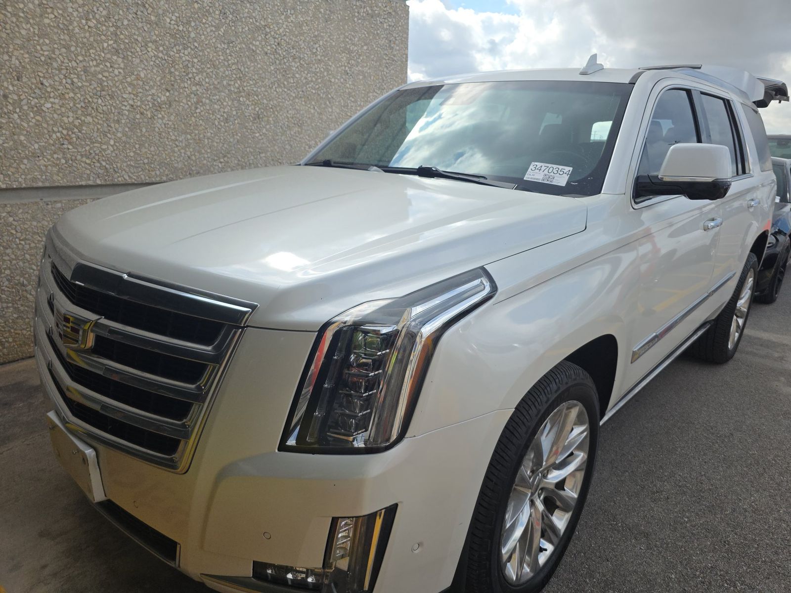 2019 CADILLAC ESCALADE PREMIUM Luxury - 1
