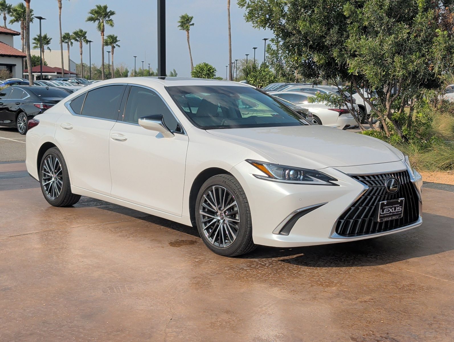 2025 LEXUS ES ES 350 - 1