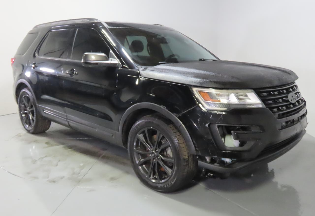 2017 FORD EXPLORER XLT - 1