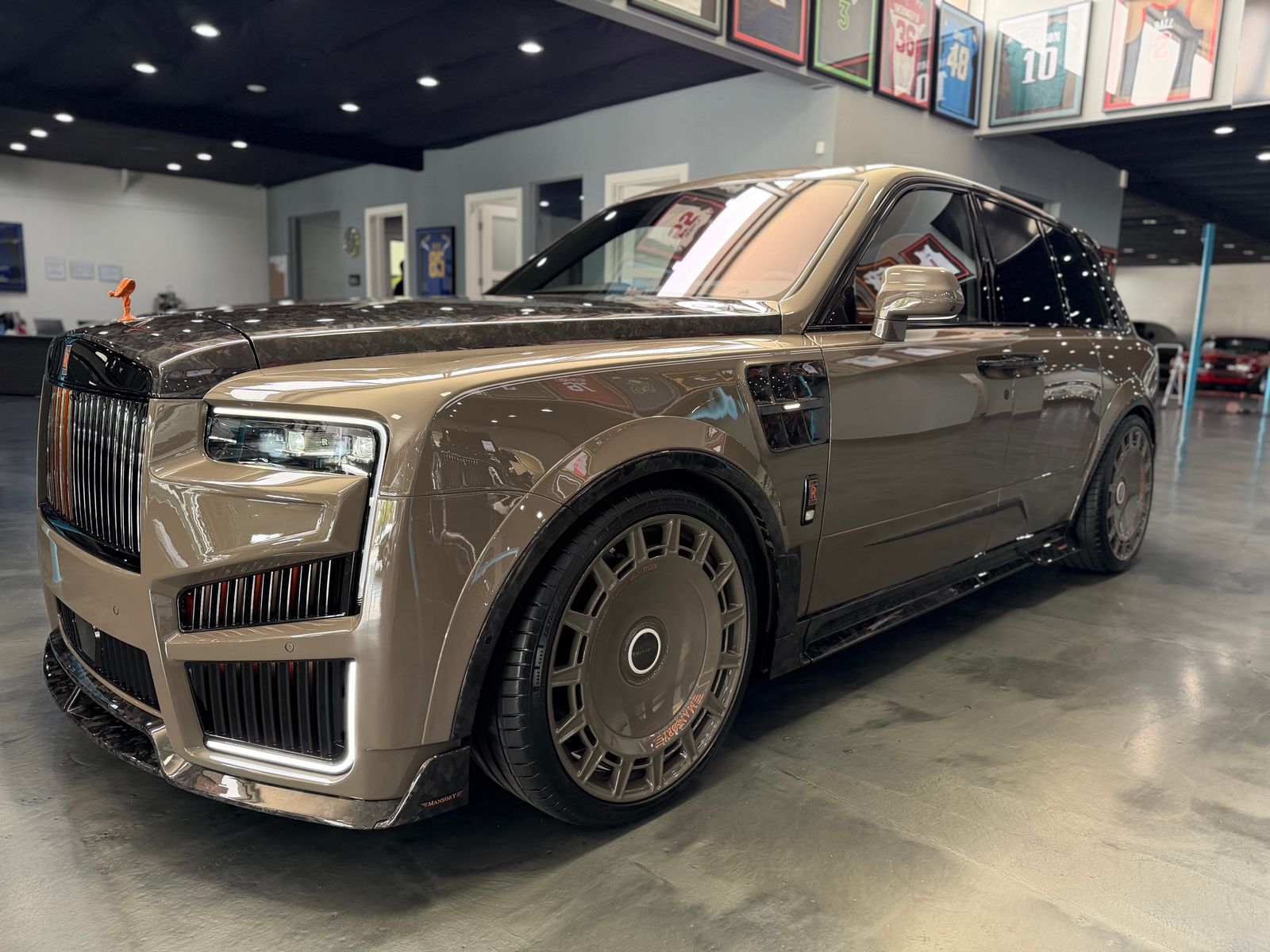 2026 ROLLS-ROYCE CULLINAN Base - 1
