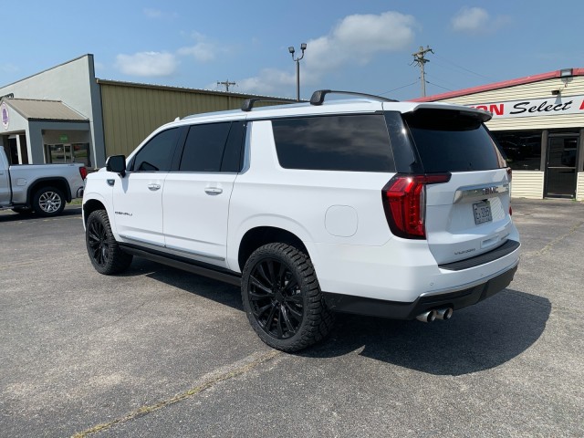 2024 GMC YUKON XL Denali - 1