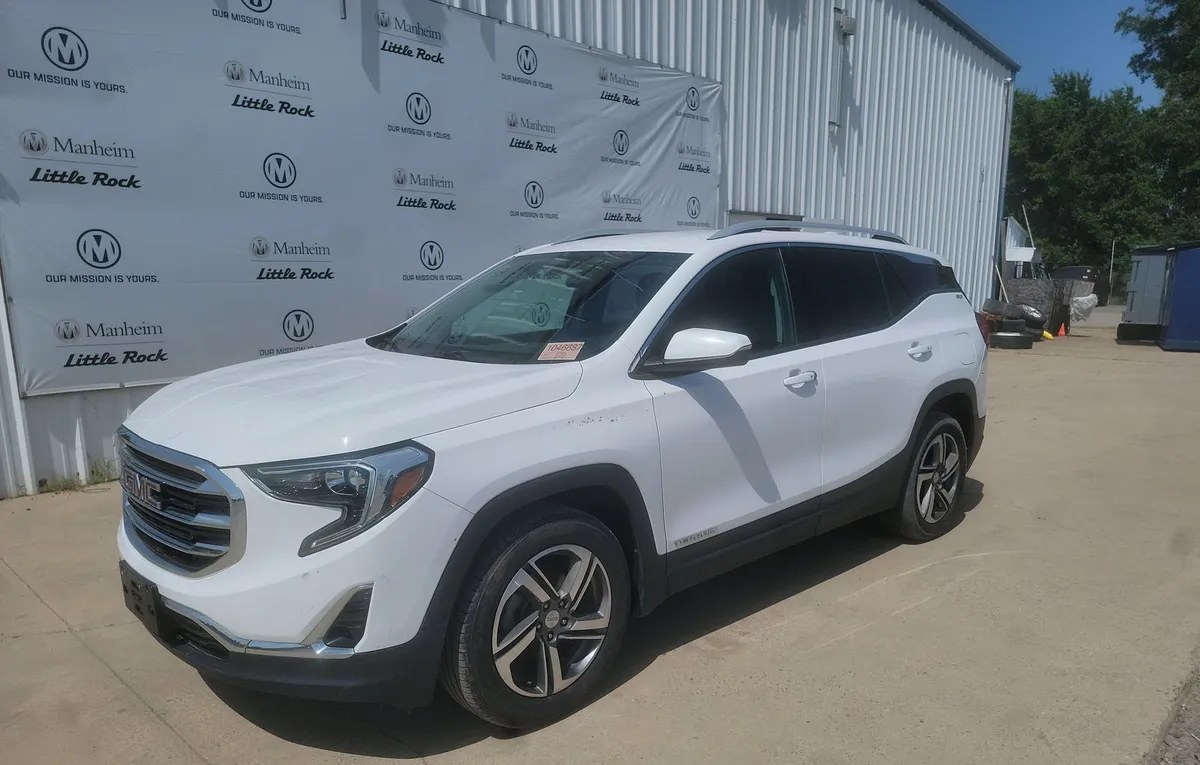 2020 GMC TERRAIN SLT - 1