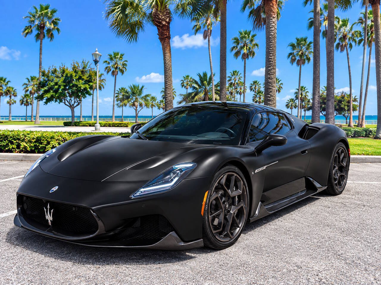 2024 MASERATI MC20 Base - 1