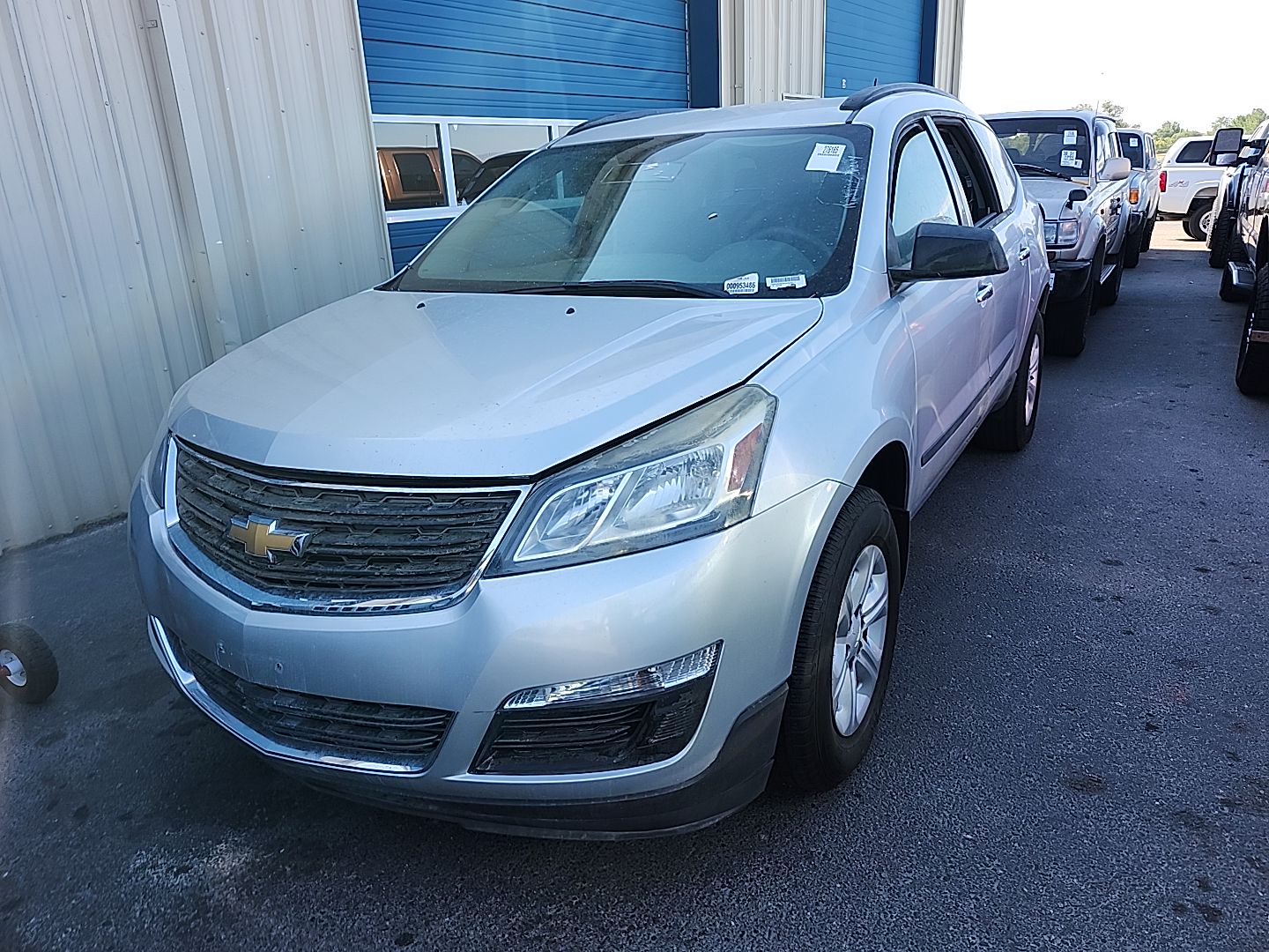 2017 CHEVROLET TRAVERSE LS - 1