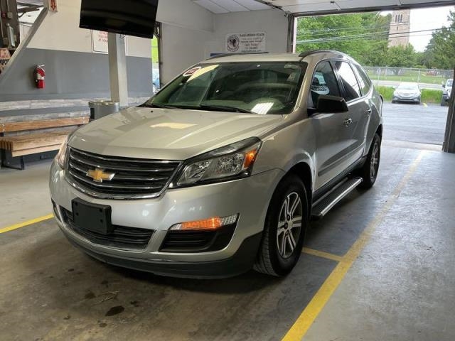 2017 CHEVROLET TRAVERSE LS - 1