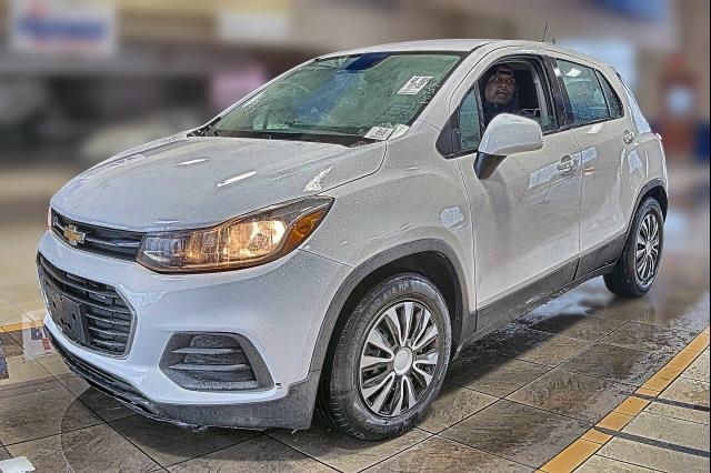 2019 CHEVROLET TRAX LS - 1