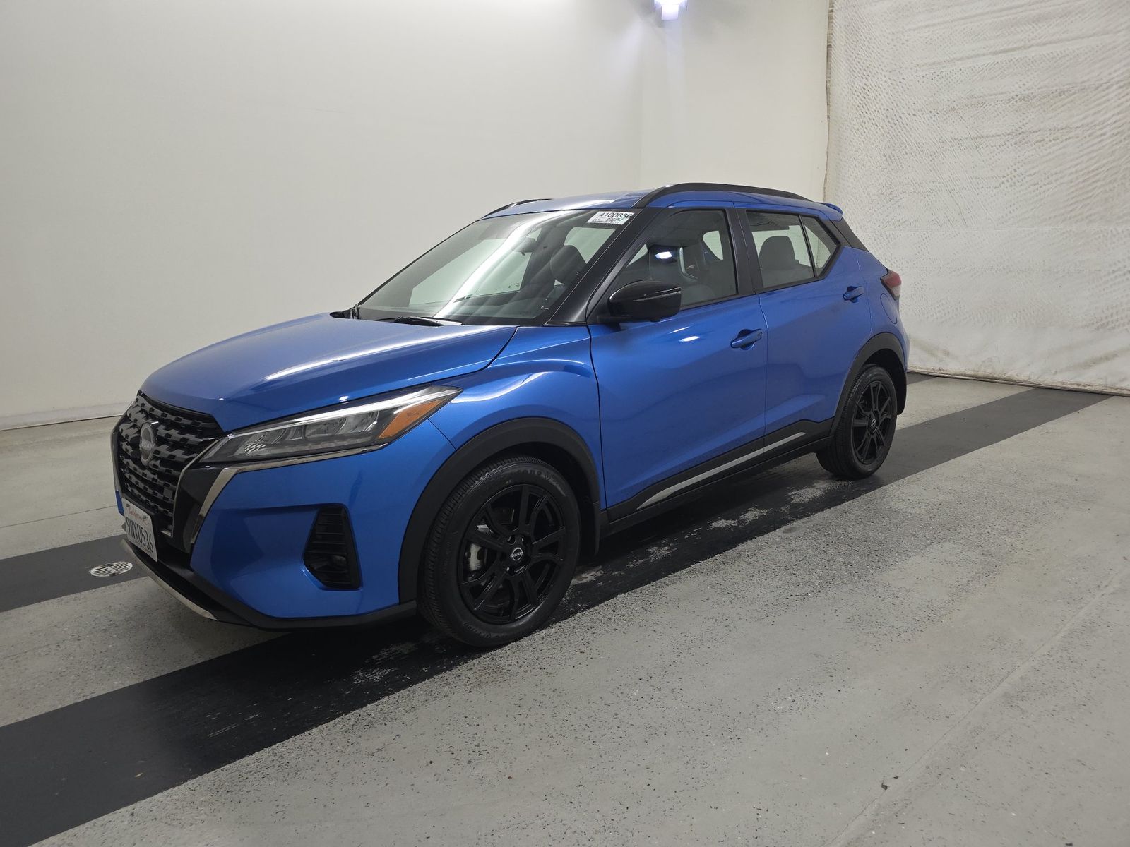 2024 NISSAN KICKS SR - 1