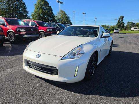 2017 NISSAN 370Z Touring - 1