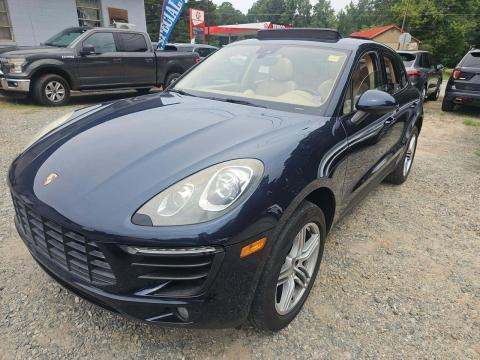 2017 PORSCHE MACAN Base - 1