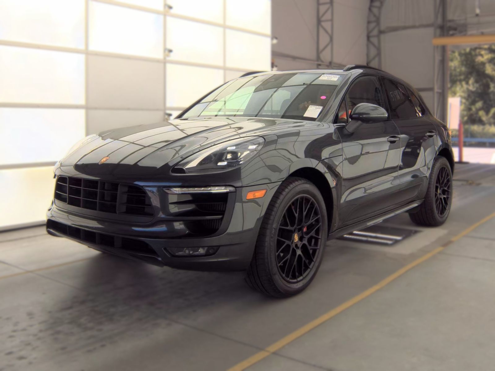 2017 PORSCHE MACAN GTS - 1