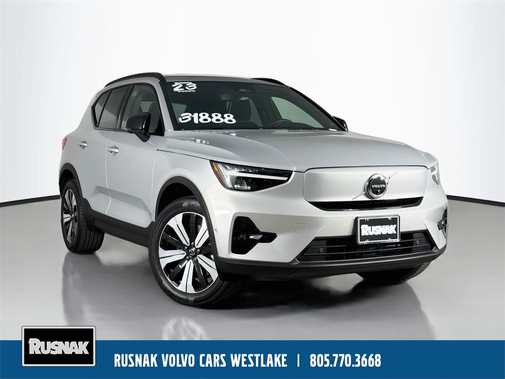 2023 VOLVO XC40 RECHARGE Plus - 1