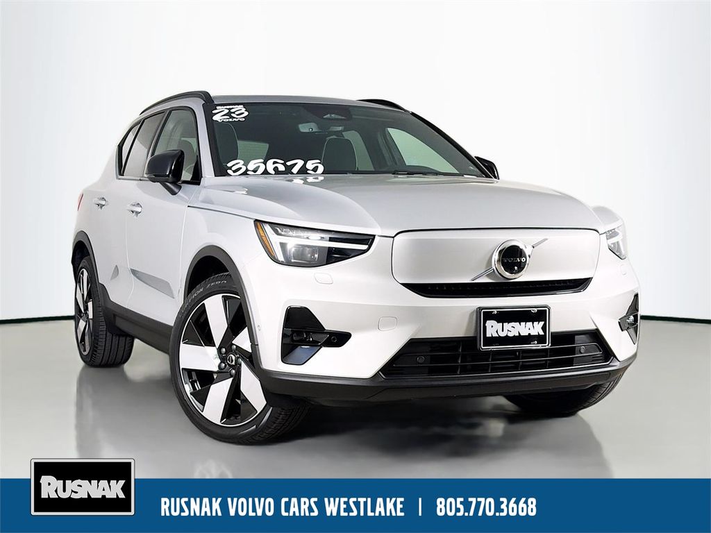 2023 VOLVO XC40 RECHARGE Ultimate - 1
