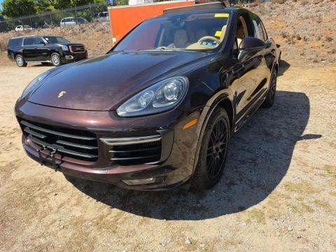 2017 PORSCHE CAYENNE GTS - 1