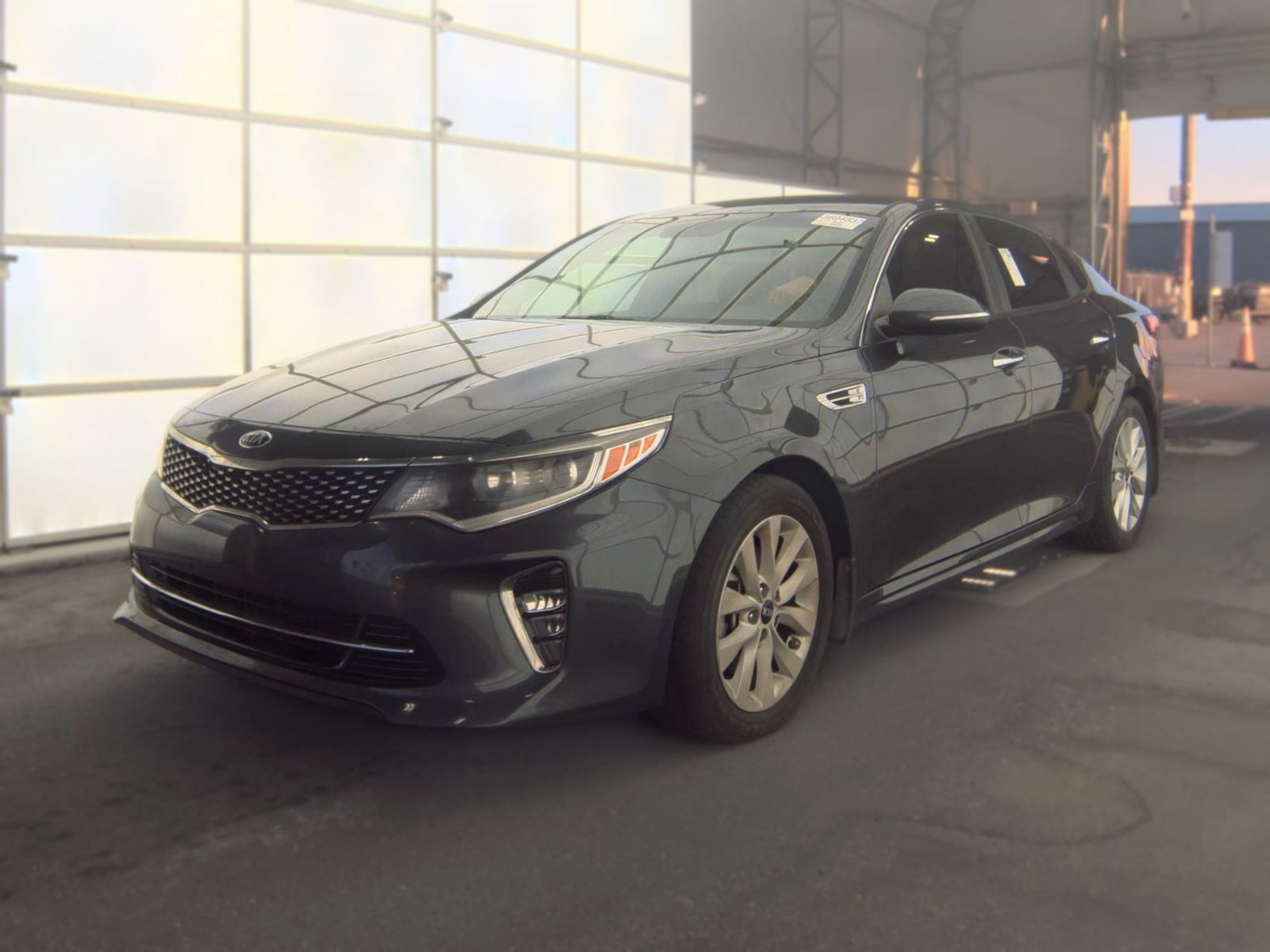 2018 KIA OPTIMA S - 1
