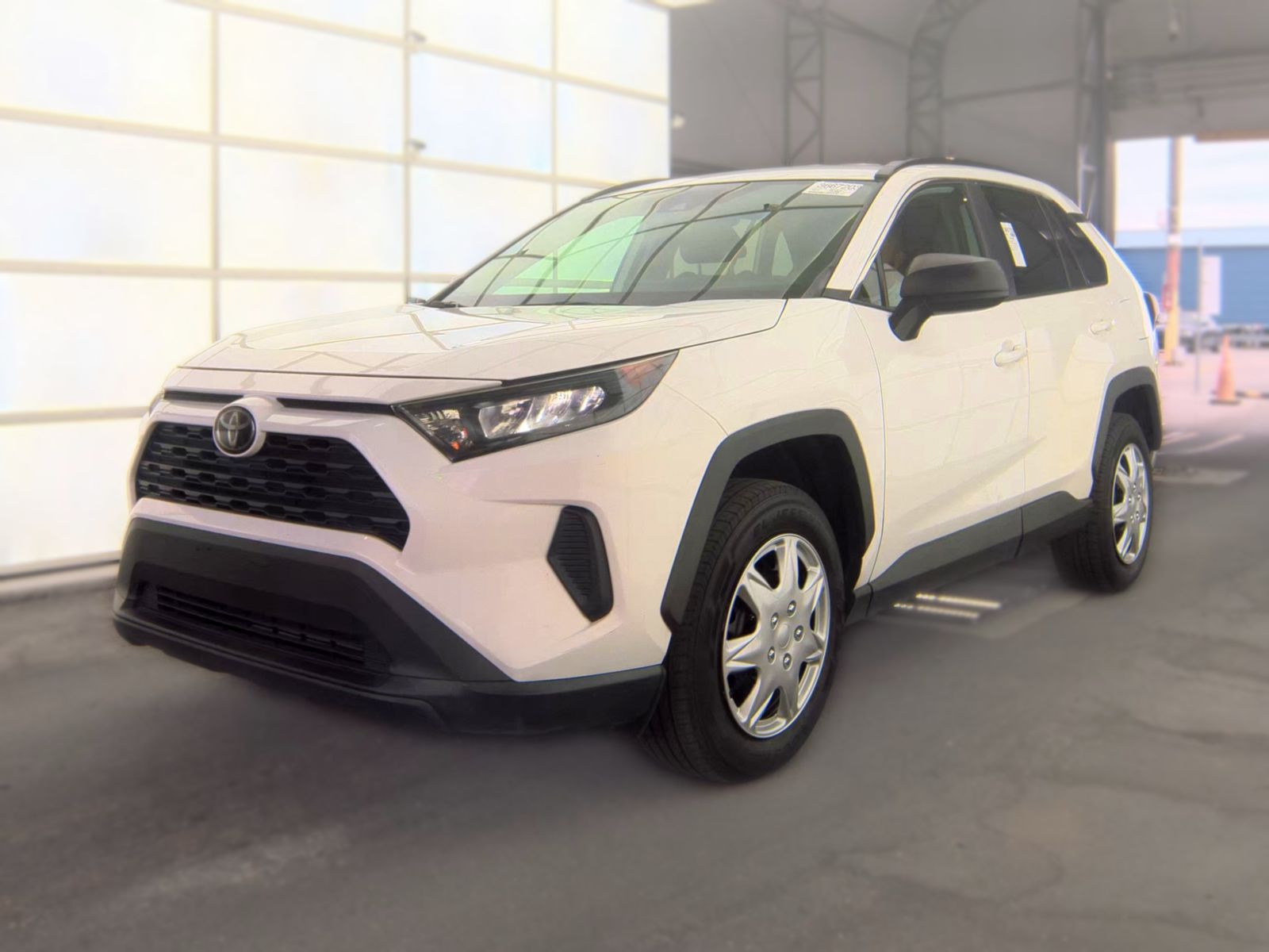 2020 TOYOTA RAV4 LE - 1