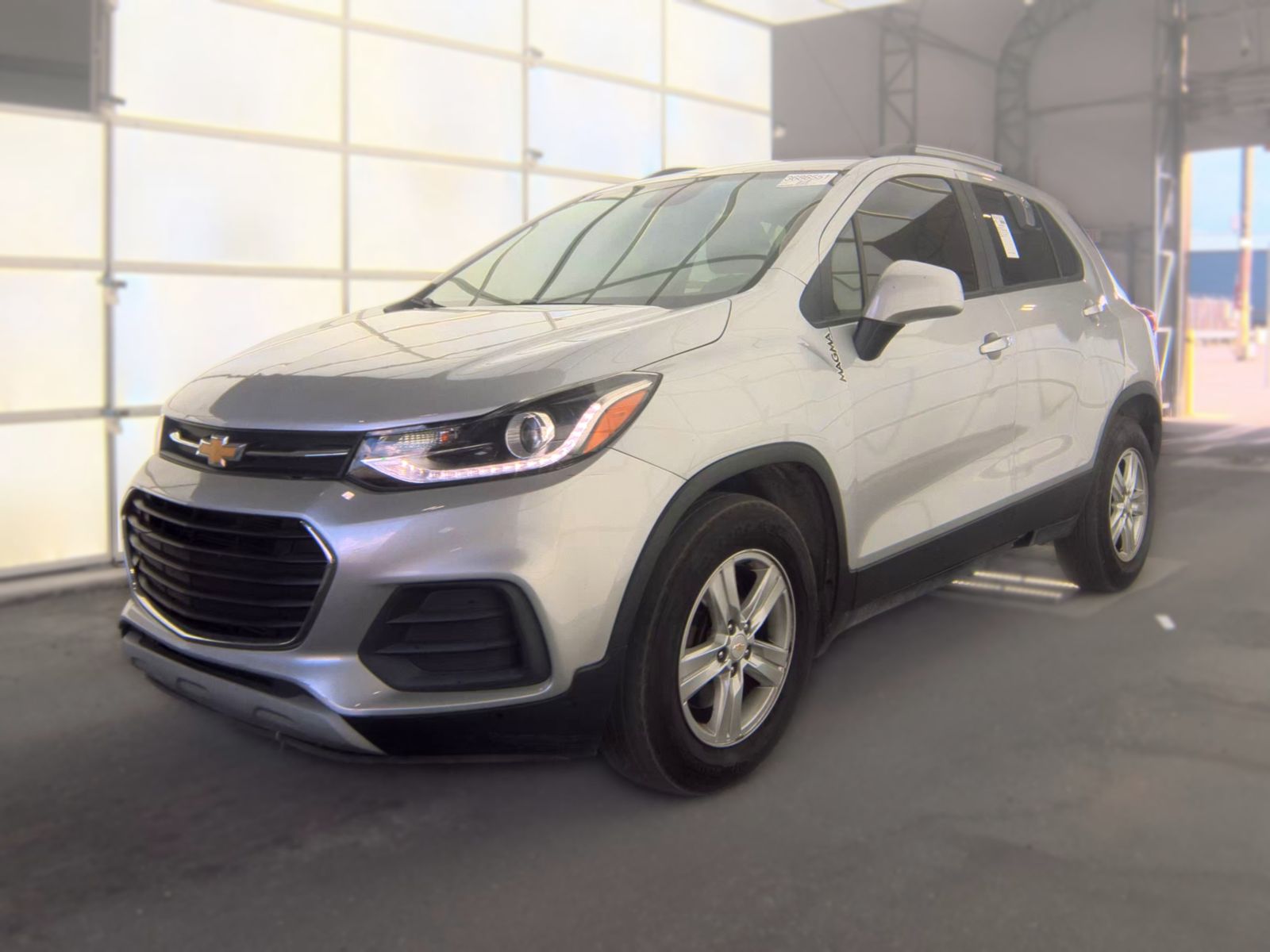 2022 CHEVROLET TRAX LT - 1