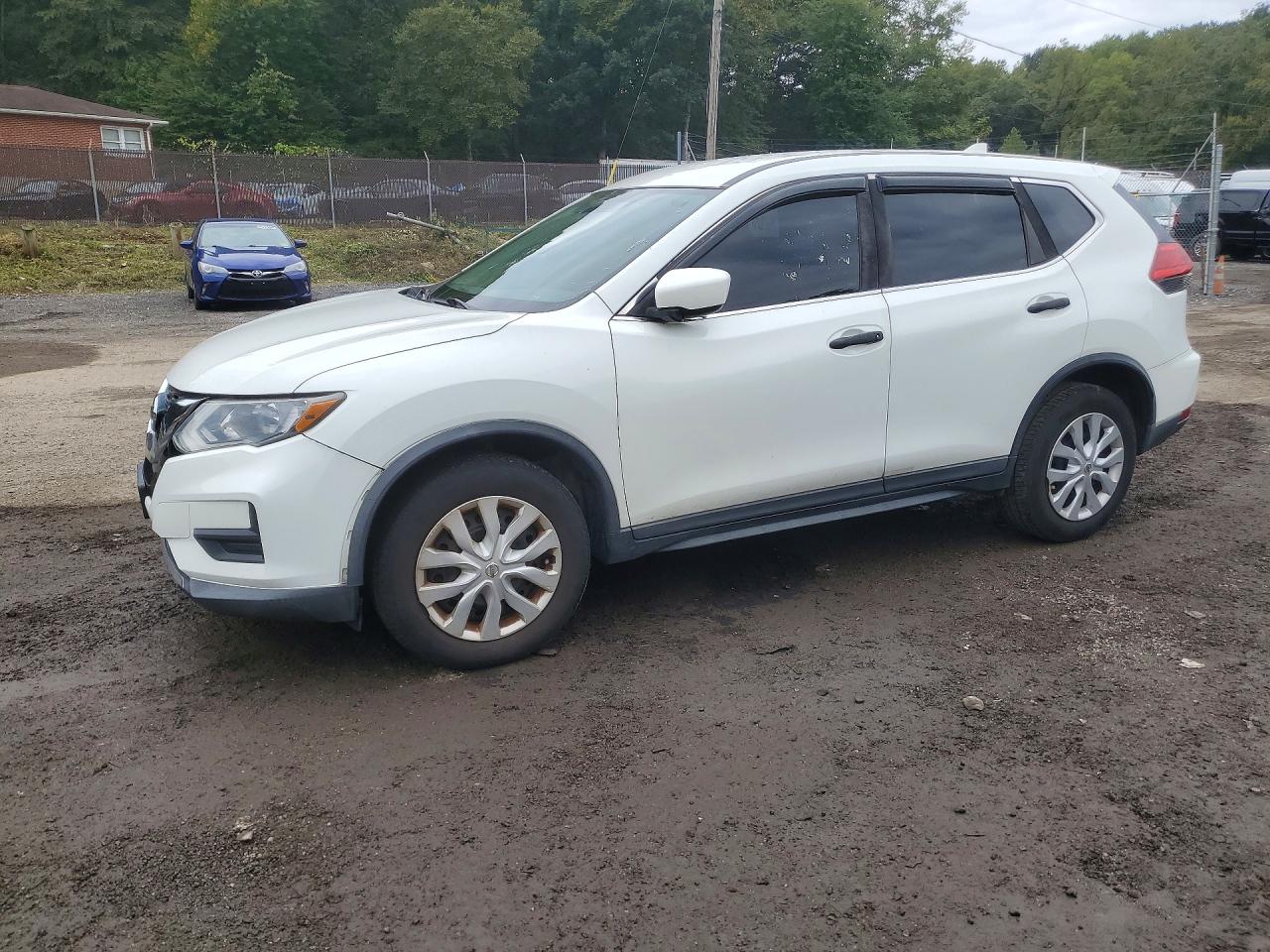 2017 NISSAN ROGUE S - 1