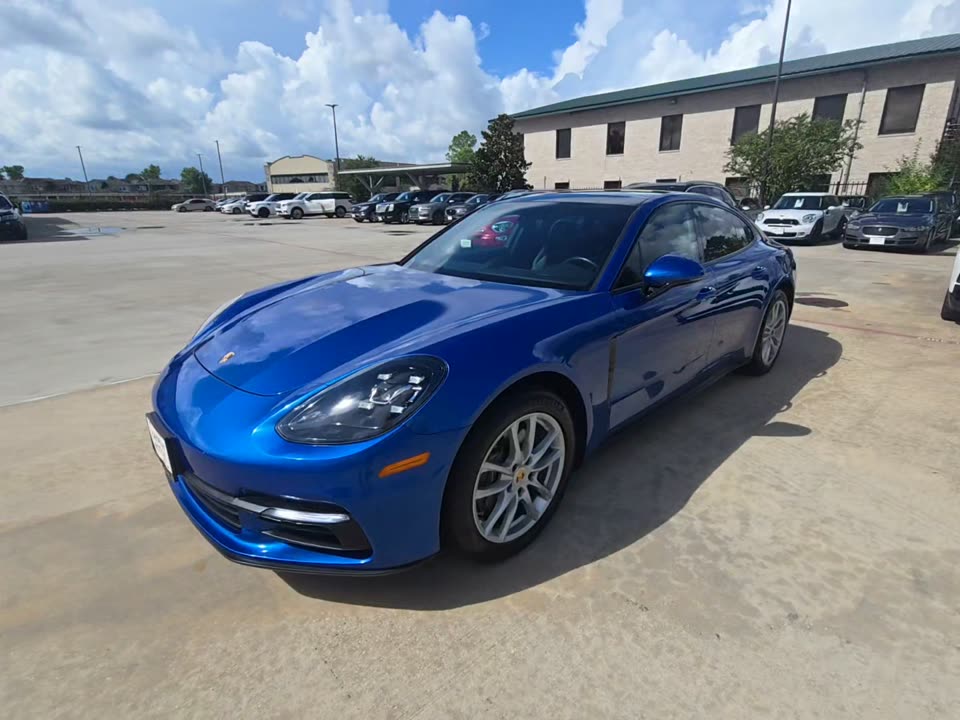 2017 PORSCHE PANAMERA Base - 1