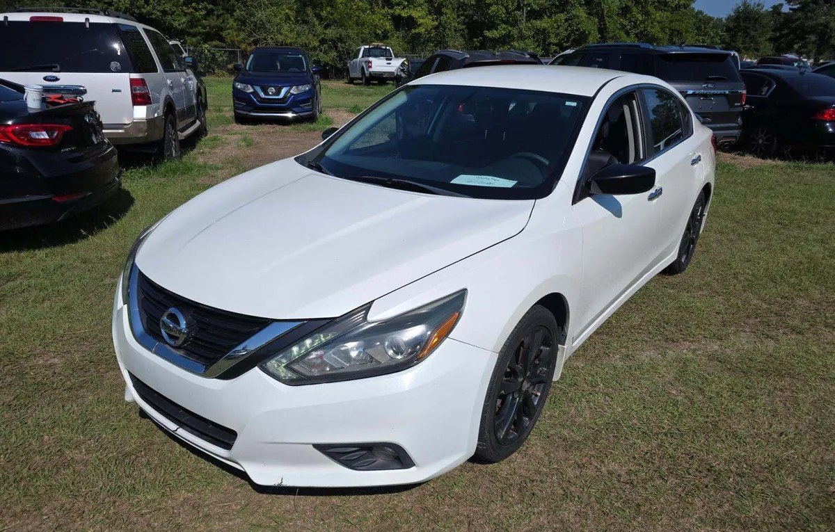 2017 NISSAN ALTIMA 2.5 SR - 1